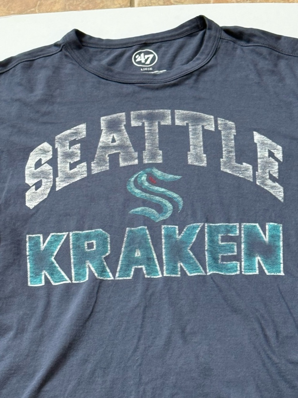 47 Seattle Kraken MLB Dark Blue Logo Crewneck Tee - Picture 2 of 6